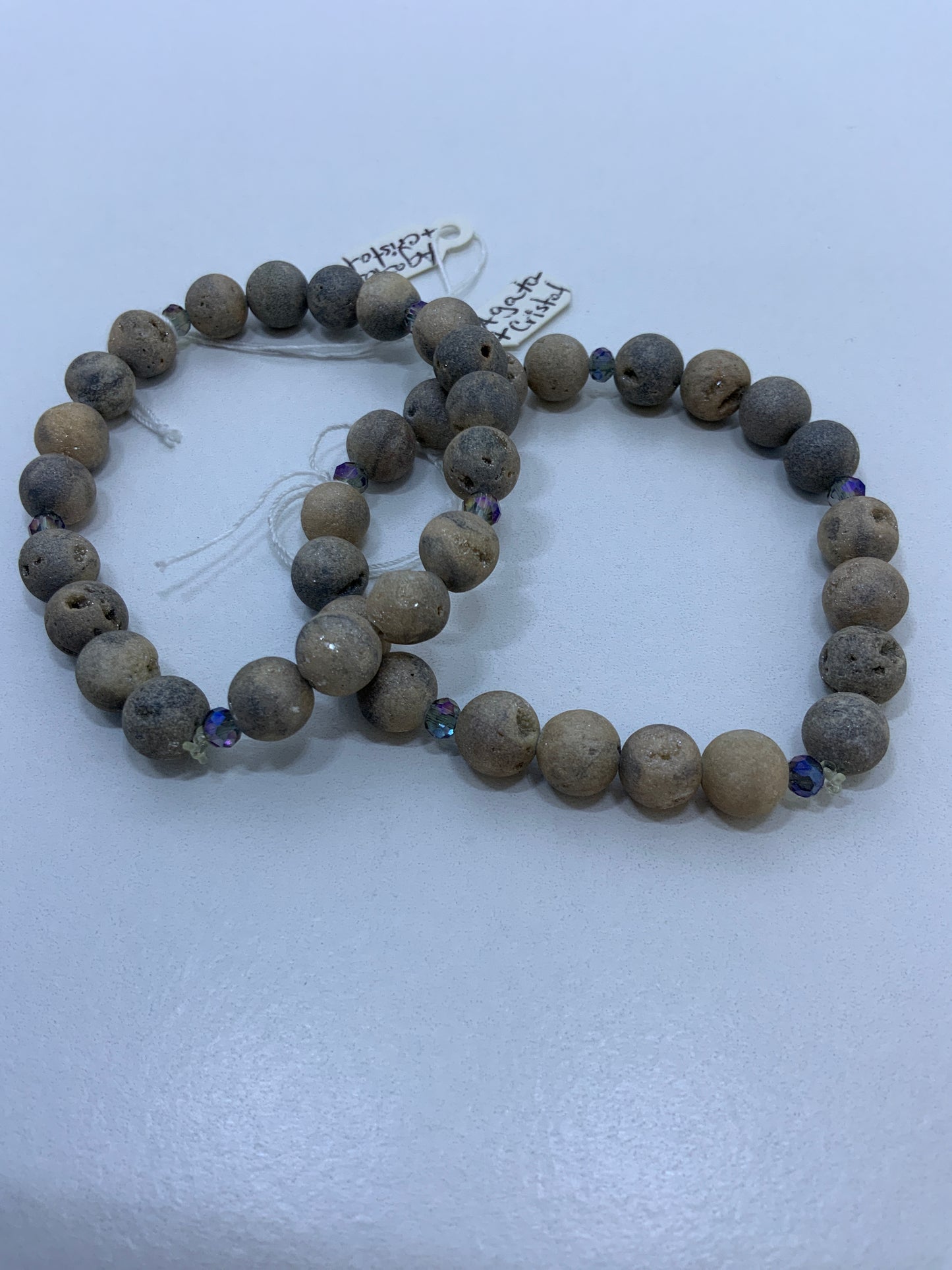 Agata Cristalizada con cristales