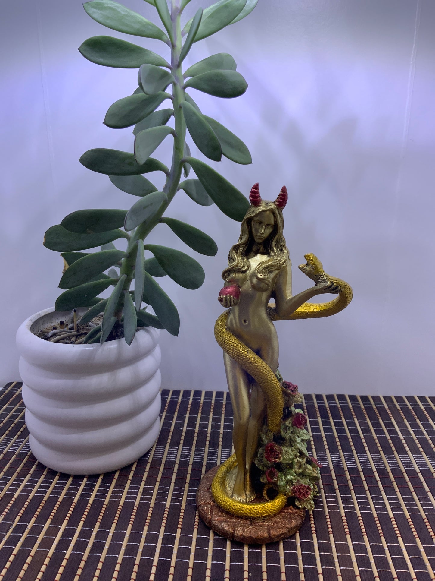 Figura Lillith