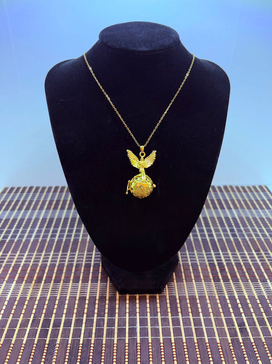 Llamador con Ada dorado