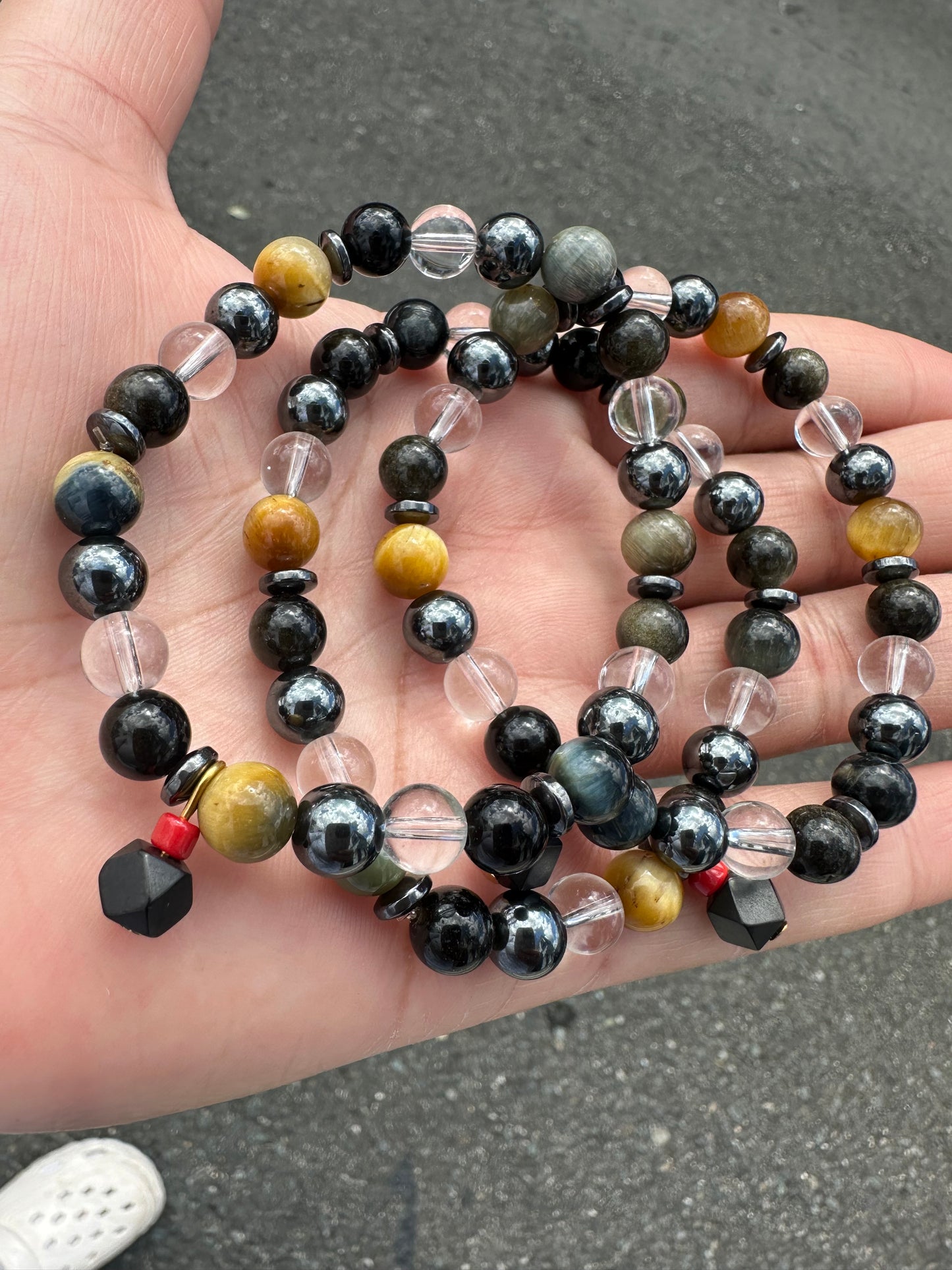 Pulsera hematita, ojo tigre, obsidiana y clear Quartz