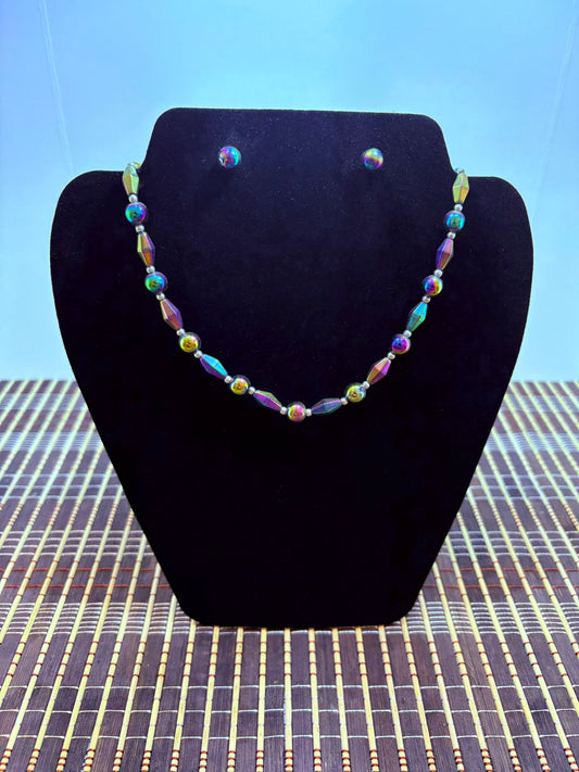 Set pantallas (aretes) y gargantilla Hematita Arco Iris