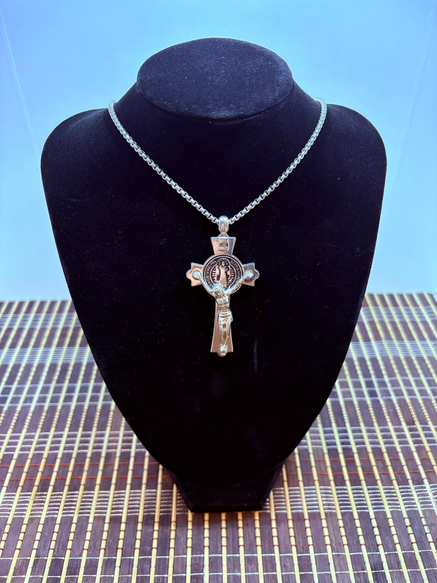 Cruz con Cristo